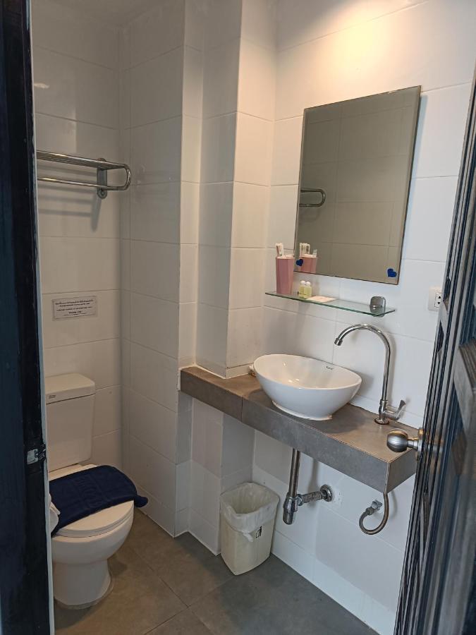 Hotel Noble House Patong Extérieur photo