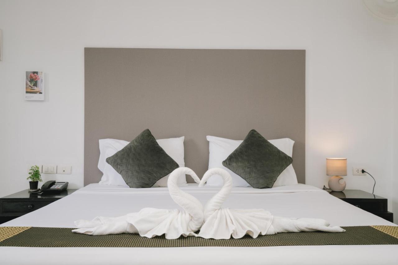 Hotel Noble House Patong Extérieur photo