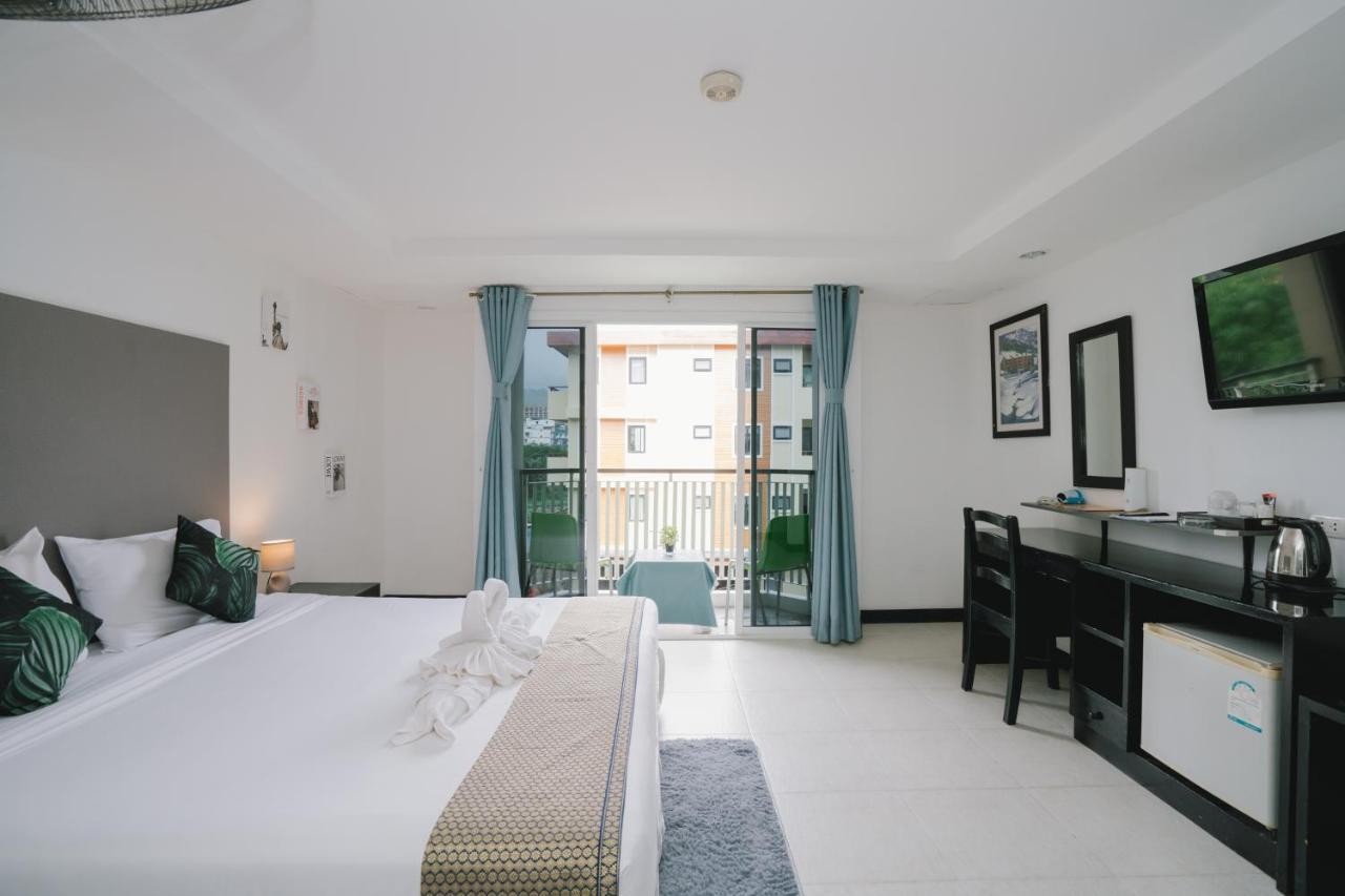 Hotel Noble House Patong Extérieur photo