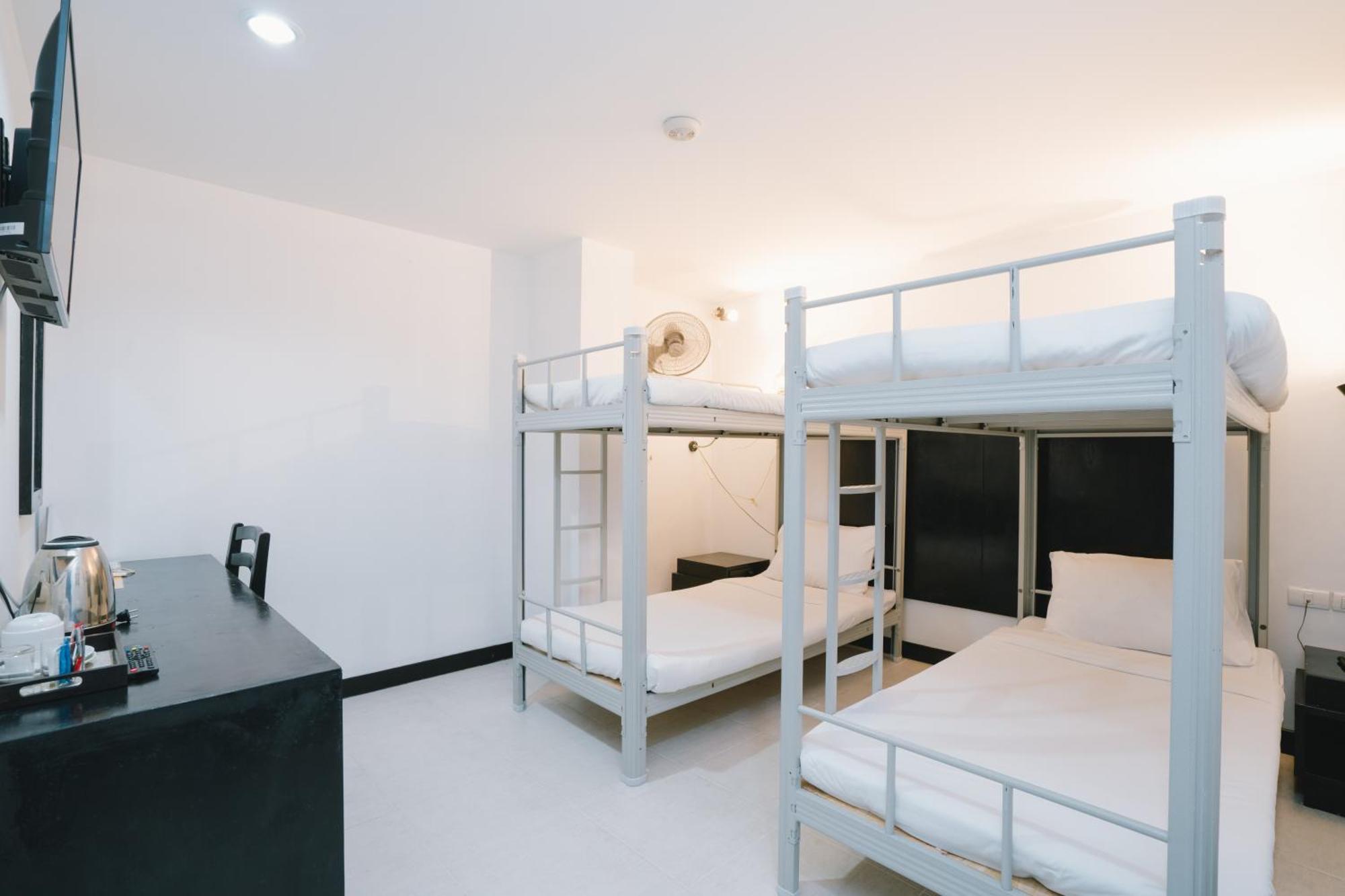 Hotel Noble House Patong Extérieur photo