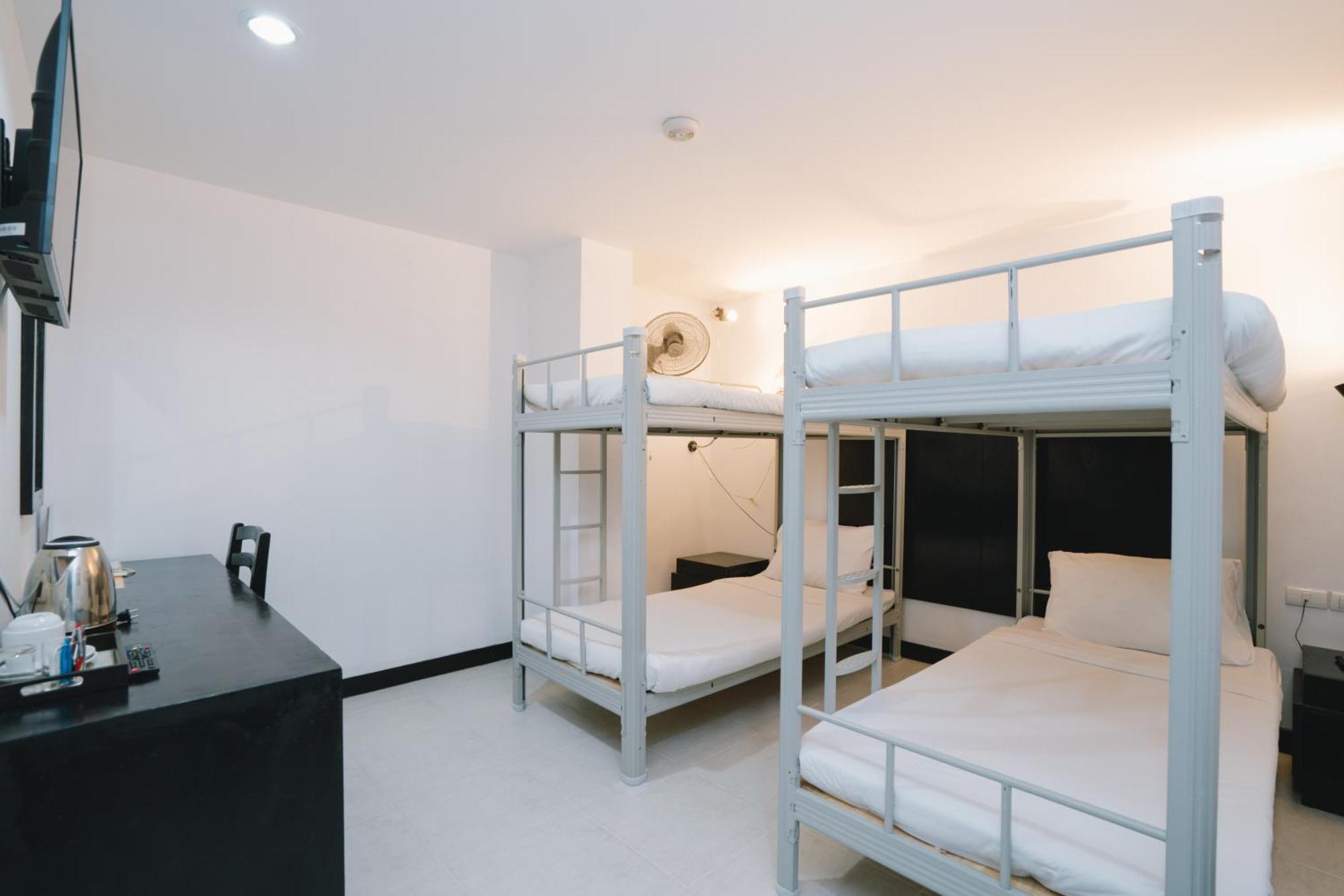 Hotel Noble House Patong Extérieur photo